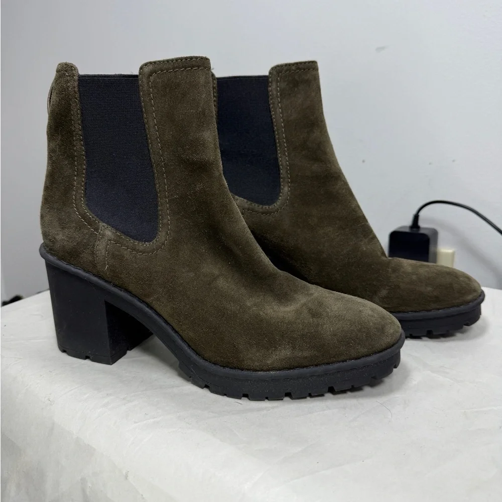 Vince Henderson Water Repellant Heeled Chelsea Boot 8.5M - Picture 2 of 11